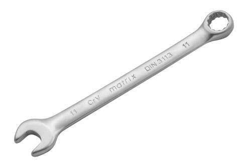 Молоток слесарный, 1500 г, квадратный боек, деревянная рукоятка Matrix